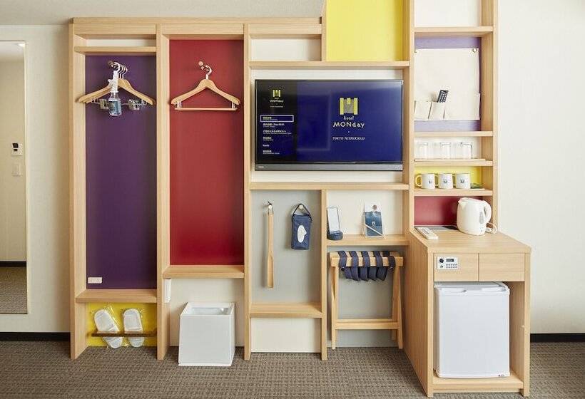 Номер Стандарт Трехместный, Monday Tokyo Nishikasai