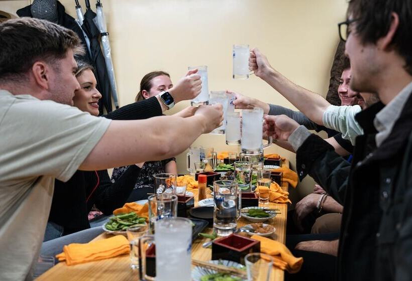 Номер Стандарт, Monday Tokyo Nishikasai