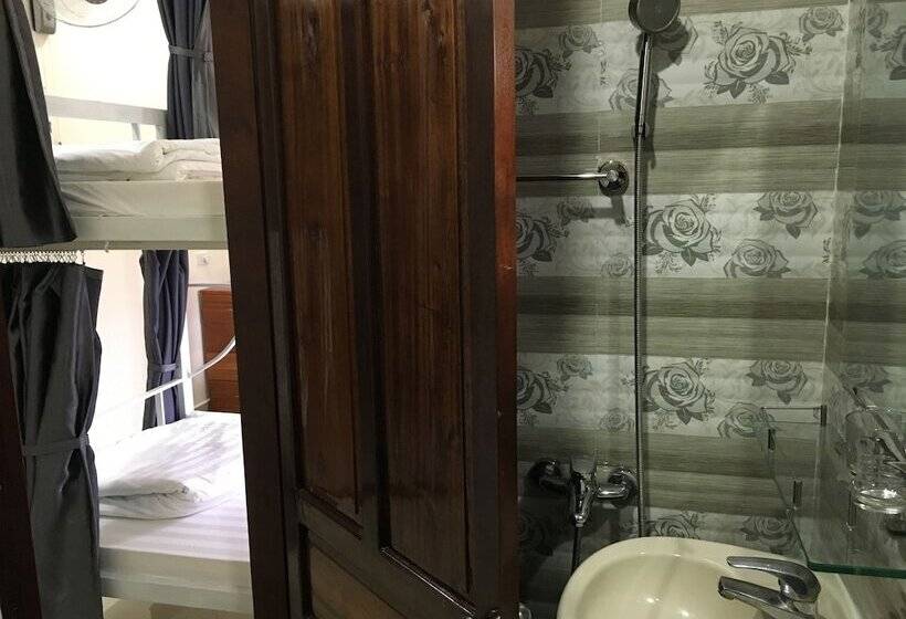 تختخواب در اتاق مشترک, Maily Hostel