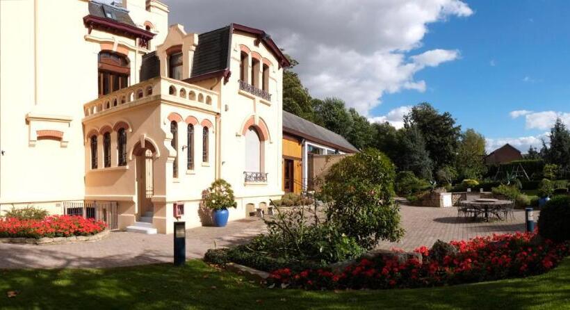 Номер Superior Кровать Кинг, Le Manoir De La Mantille