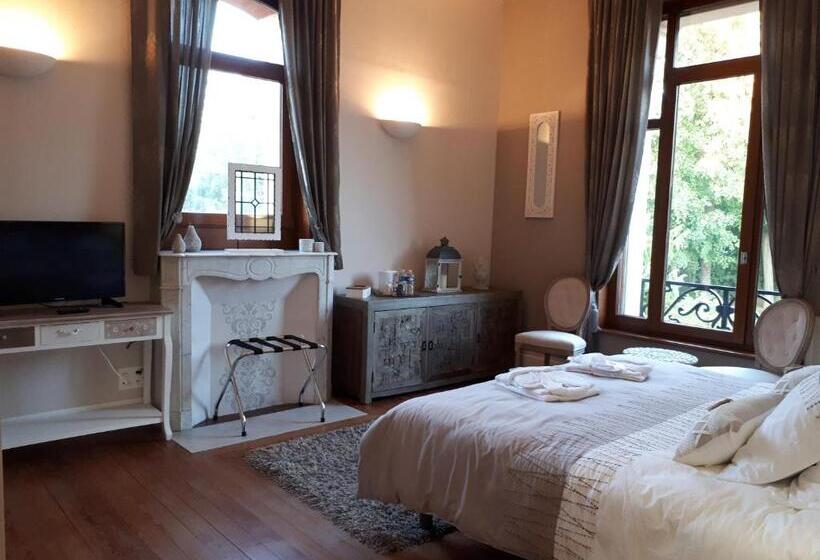 Номер Superior Кровать Кинг, Le Manoir De La Mantille