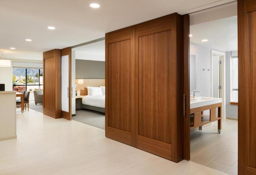 جناح سرير كينج, Hyatt Place Pasadena