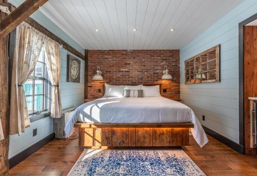 غرفة ديلوكس سرير كينج, The Barnstead Inn