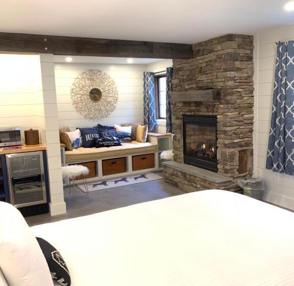 جناح ديلوكس, The Barnstead Inn