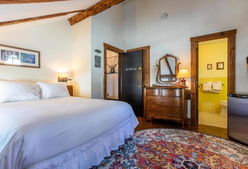 غرفة قياسية, The Barnstead Inn