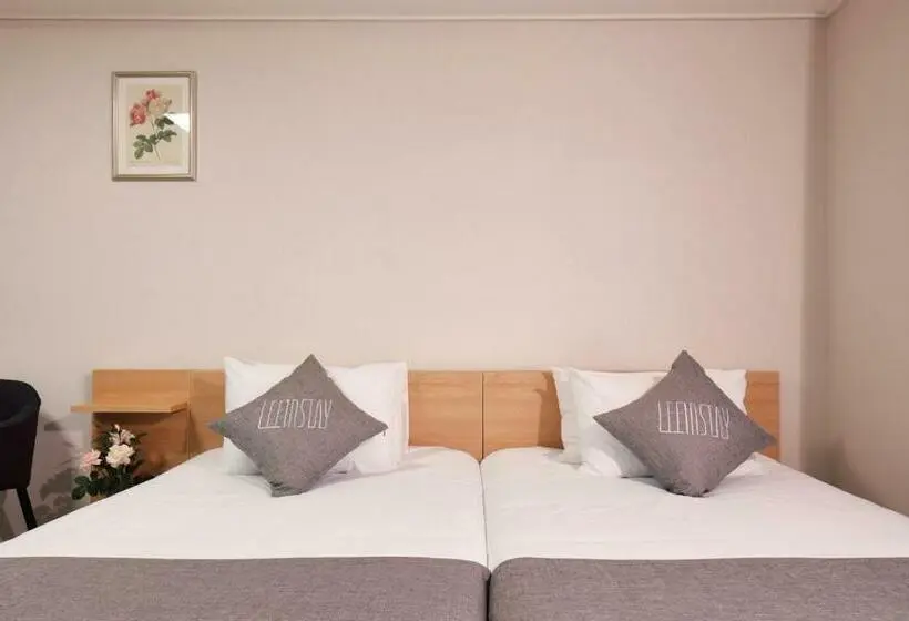 デラックスルーム, Geoje Leein Stay