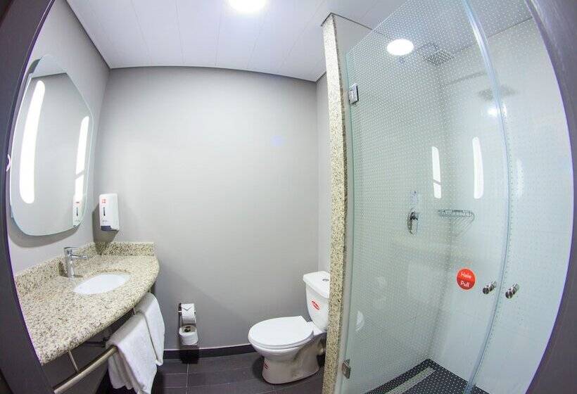 스탠다드 룸, Ibis Cúcuta