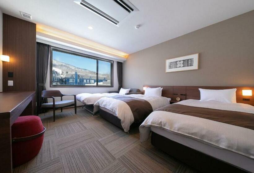 غرفة قياسية ثلاثية, Munin Furano