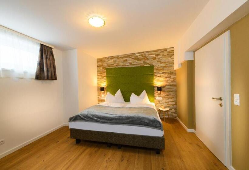 شقة غرفتين, Landhotel Anna