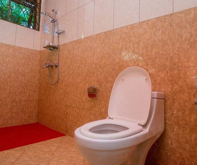 اتاق اجرایی, Shine Country Resort Hotel   Hostel