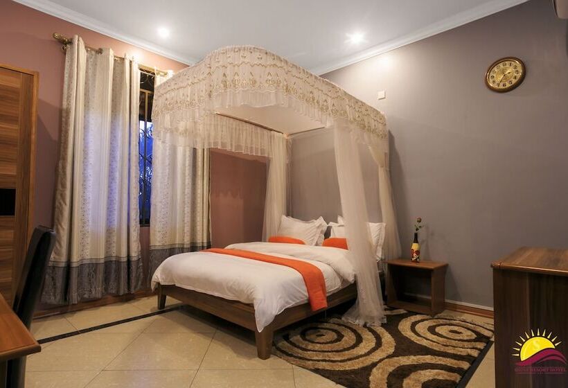 اتاق اجرایی, Shine Country Resort Hotel   Hostel