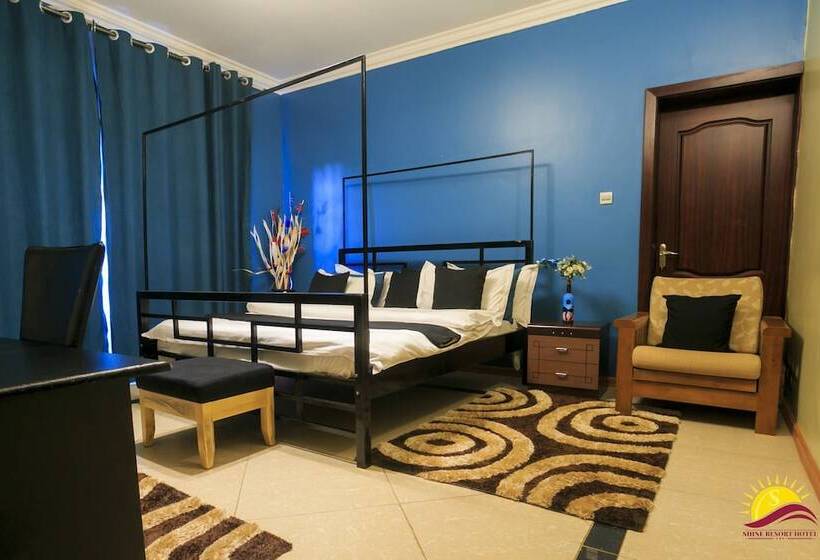 اتاق اجرایی, Shine Country Resort Hotel   Hostel