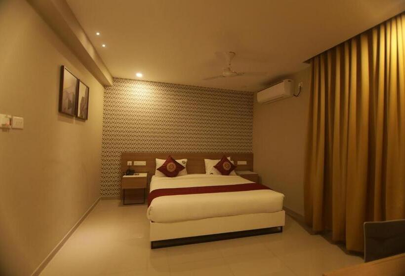 غرفة قياسية, Noorjehans Grand Noor