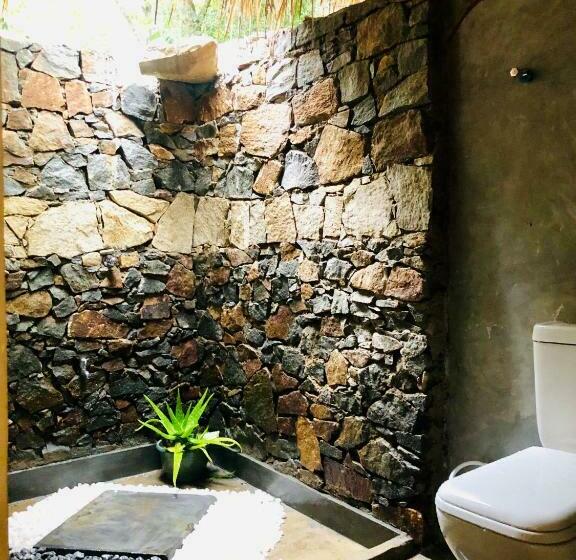 Номер Стандарт Вид на Сад, Hasthi Safari Cottage