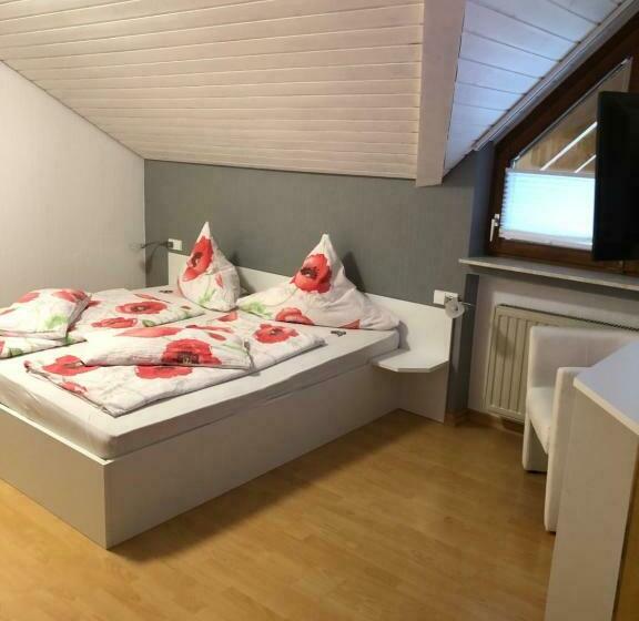 标准间, Landhaus Monika