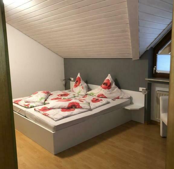 标准间, Landhaus Monika