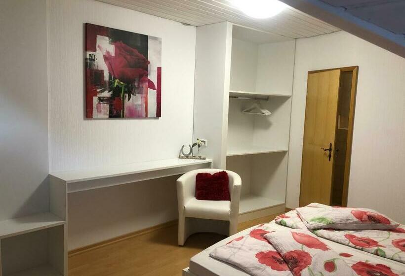 标准间, Landhaus Monika