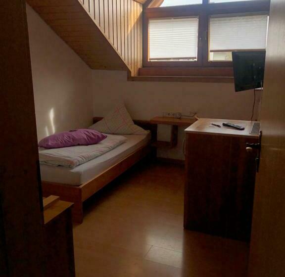 اتاق استاندارد یک نفره, Landhaus Monika