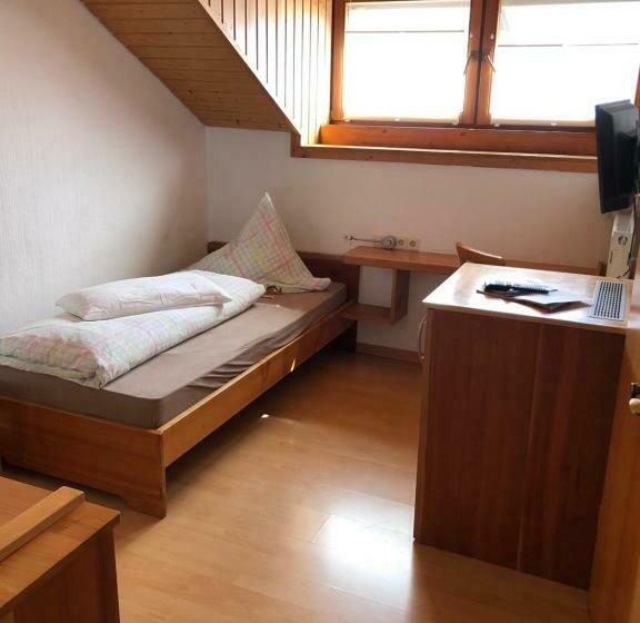 标准单人间, Landhaus Monika