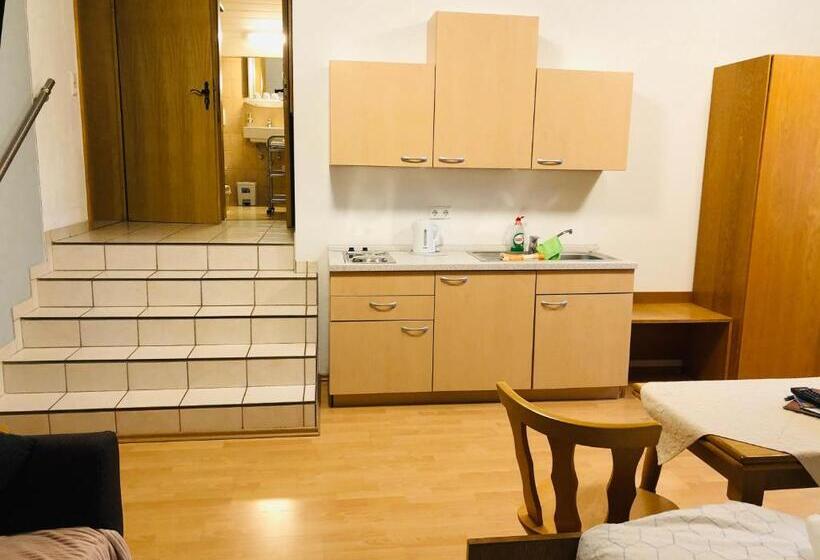 四人标准间, Landhaus Monika