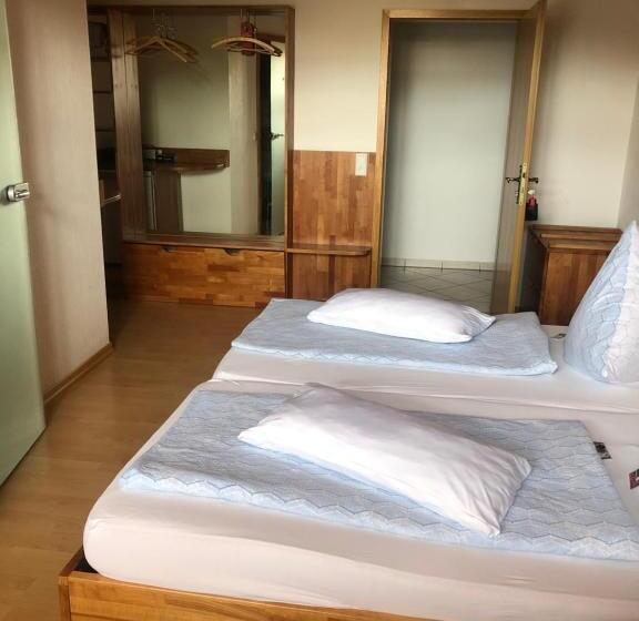 标准间, Landhaus Monika