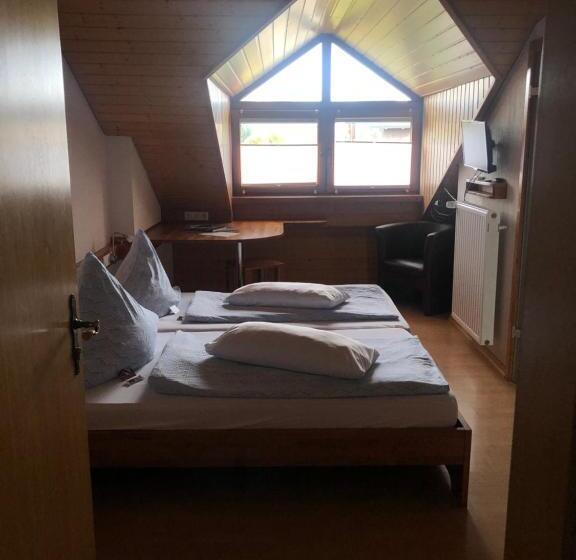 标准间, Landhaus Monika