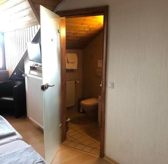 标准间, Landhaus Monika