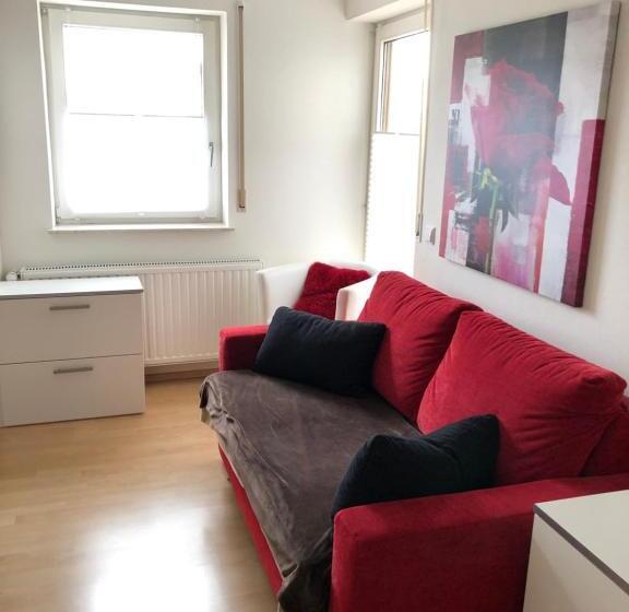 标准三人间, Landhaus Monika