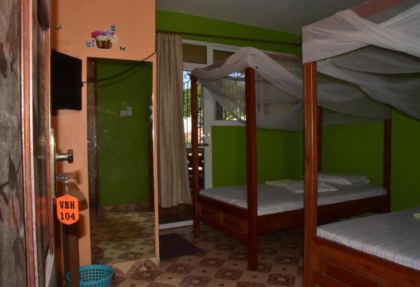 اتاق خانوادگی, Viriko Boarding House
