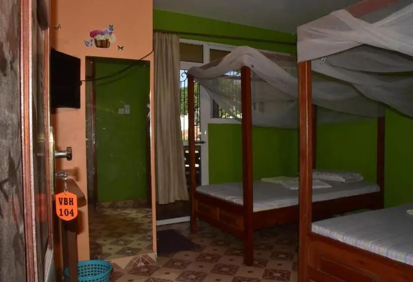 اتاق خانوادگی, Viriko Boarding House