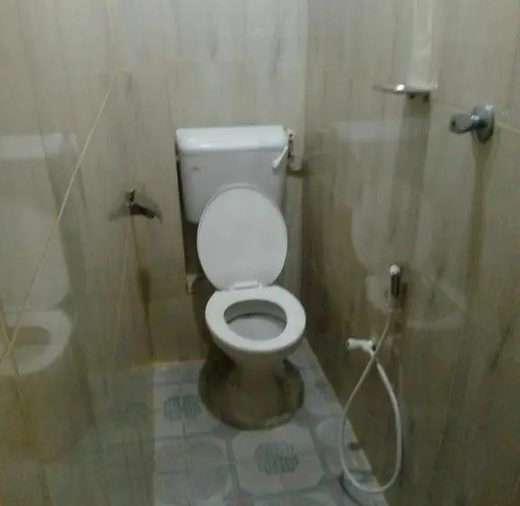 اتاق استاندارد, Viriko Boarding House
