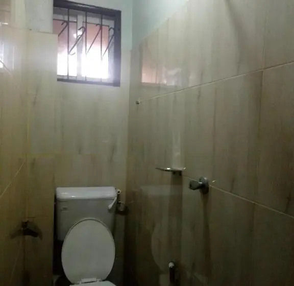 اتاق استاندارد, Viriko Boarding House