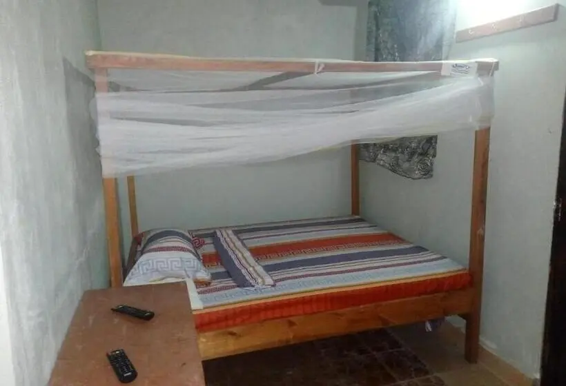 اتاق استاندارد, Viriko Boarding House