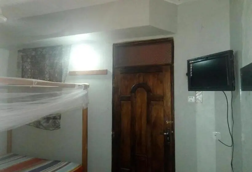 اتاق استاندارد, Viriko Boarding House