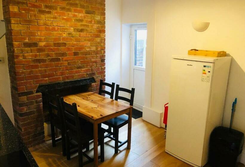 标准间, Old Victory House Homestay