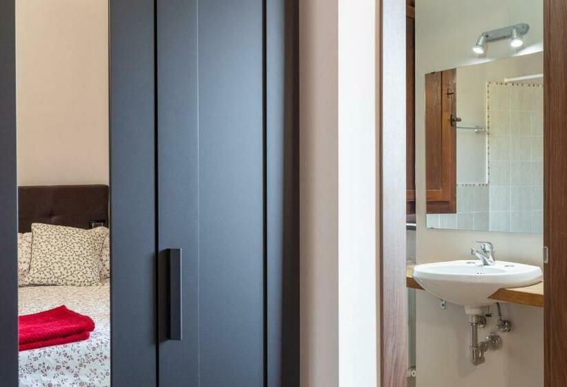 חדר סטנדרט, Gh Borgo Pulciano Agriturismo