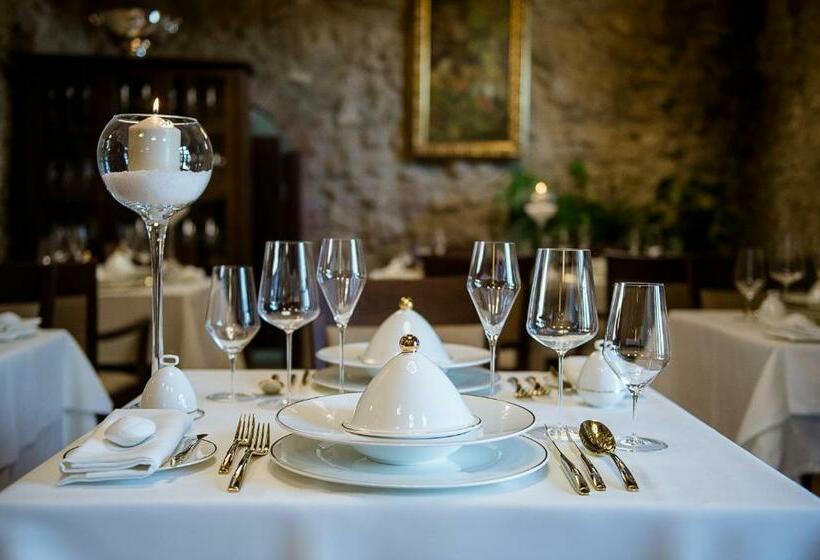 חדר סופריור, San Gemini Palace