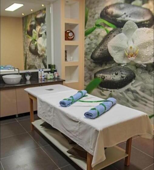 آپارتمان 1 خوابه, Orbi Palace Apart Maria