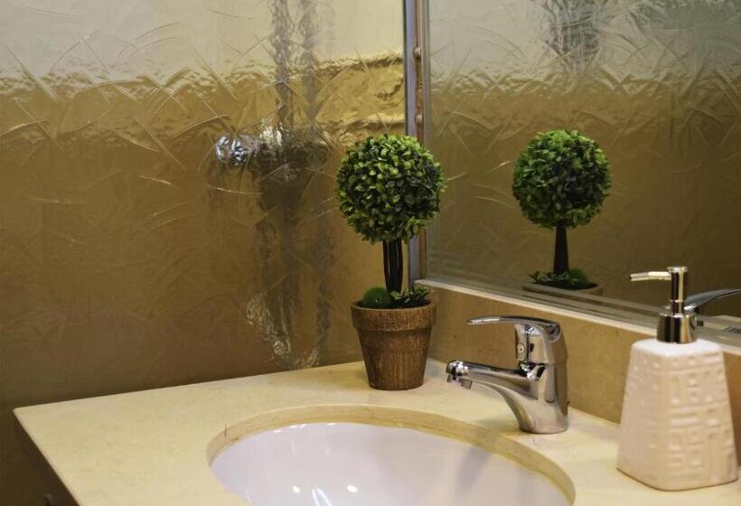 스위트, Apart Hotel Selenza