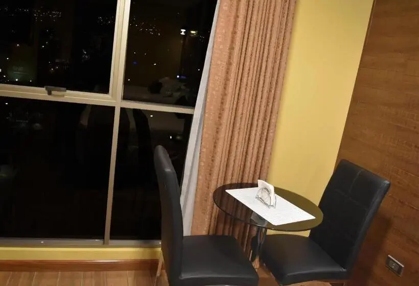 سوییت, Apart Hotel Selenza
