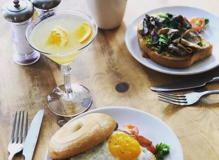 标准间, Watergate Yard