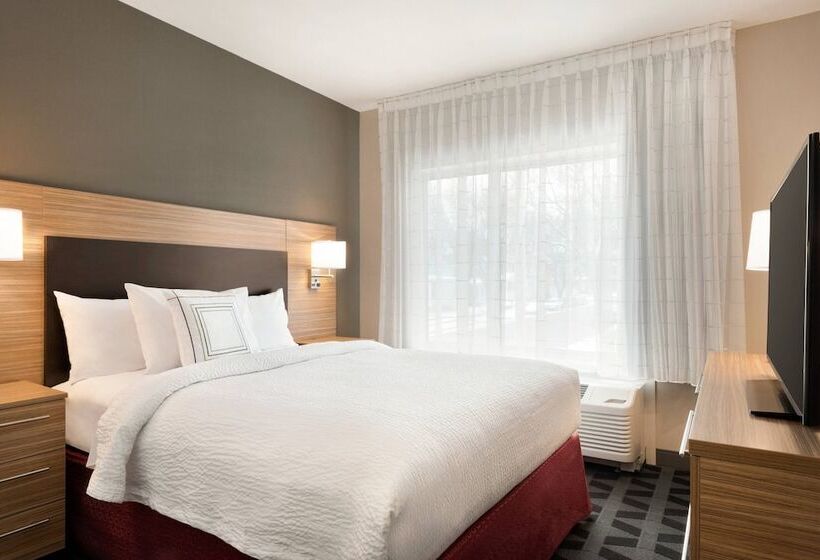 Люкс, Towneplace Suites By Marriott Dubuque Downtown