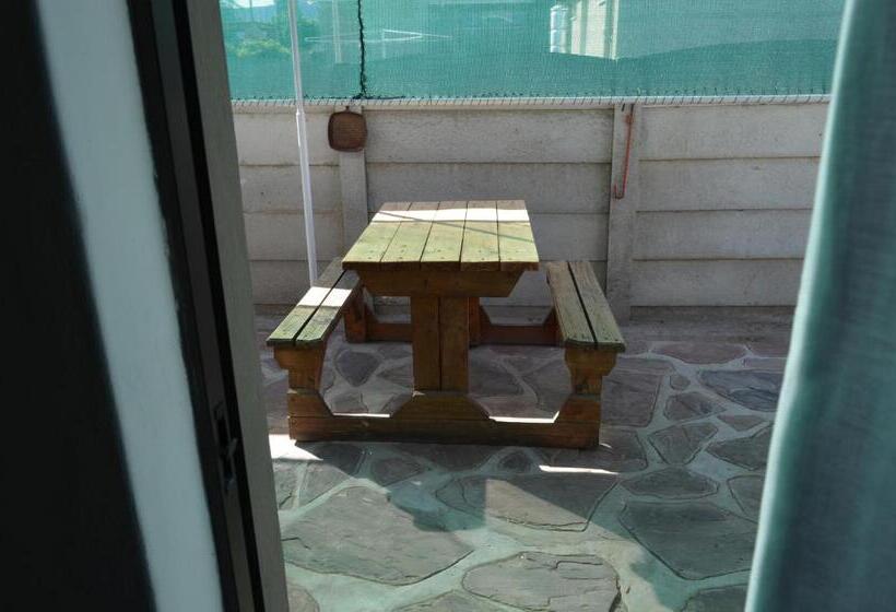 スタンダードルーム, Ons Dorpshuis Beaufort West