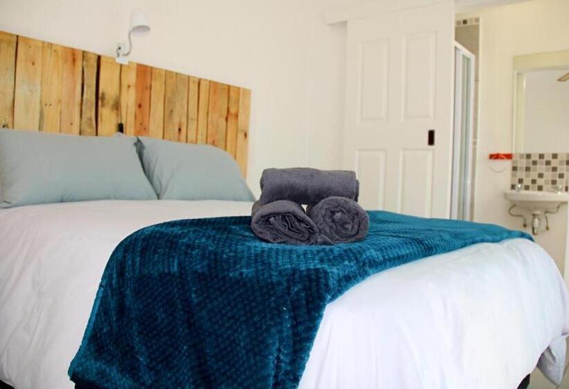 スタンダードルーム, Ons Dorpshuis Beaufort West