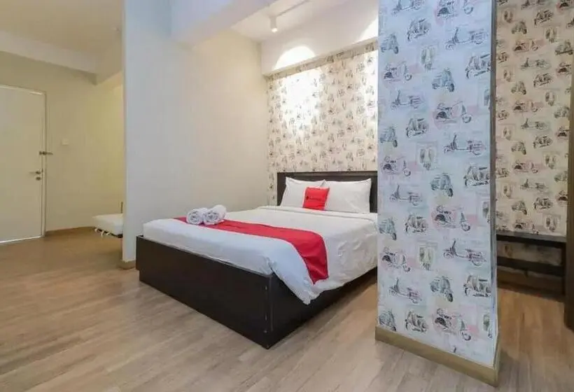 Aile Süiti, Reddoorz Plus At Riverside Malang