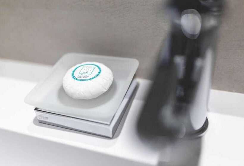 オーシャンビュースーペリアールーム, The Sense Experience Resort