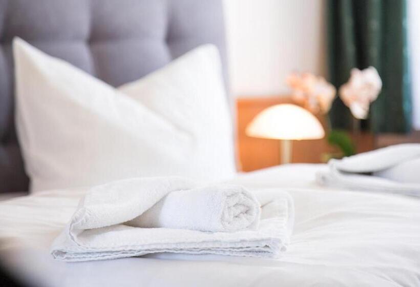 Номер Стандарт, Stadt Berlin