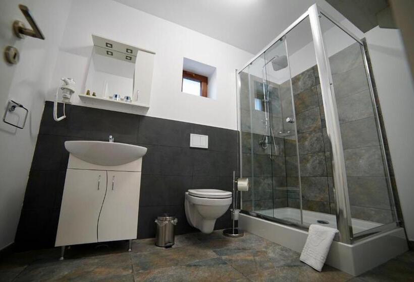 اتاق استاندارد, Pensiunea Rustic