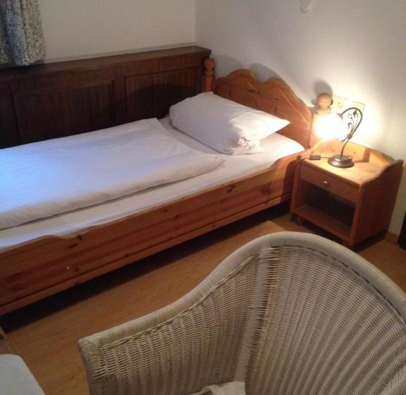 Номер Стандарт Индивидуальный, /restaurant Nicolai Torkel