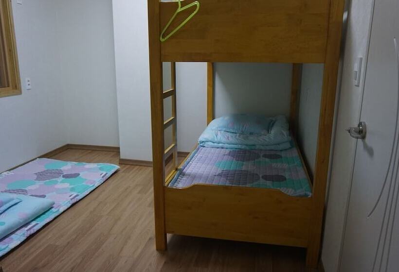 Habitació Triple Estàndard, Wansangolgh Guest House